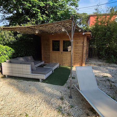 Bas De Villa Calme Proche Plages Ла Сен-сюр-Мер Екстериор снимка